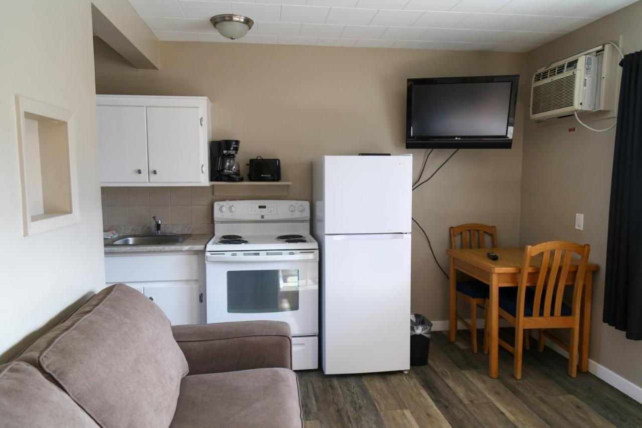 Richter Pass Beach Resort Osoyoos Dış mekan fotoğraf