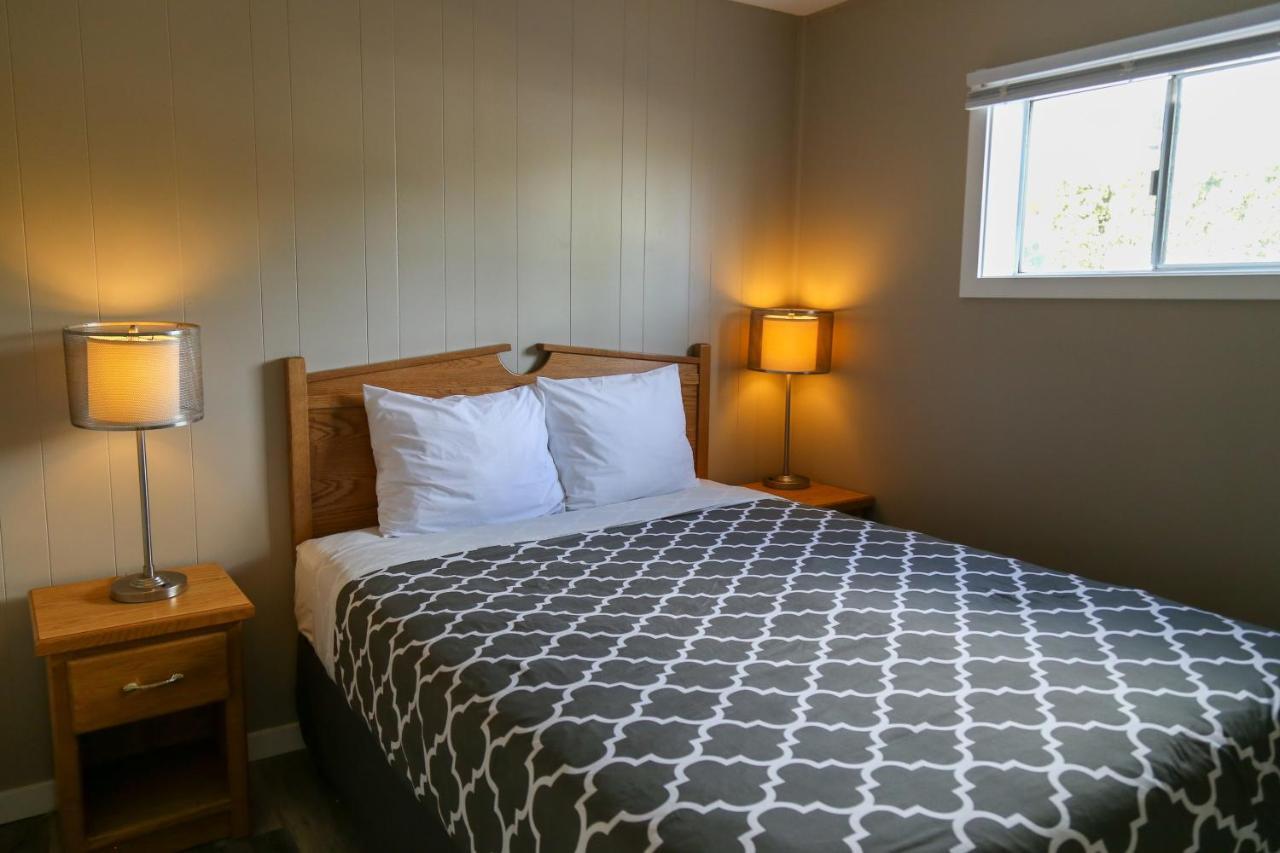 Richter Pass Beach Resort Osoyoos Dış mekan fotoğraf