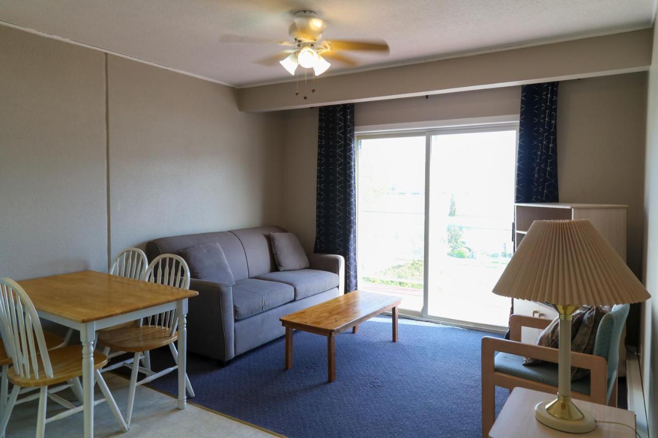 Richter Pass Beach Resort Osoyoos Dış mekan fotoğraf