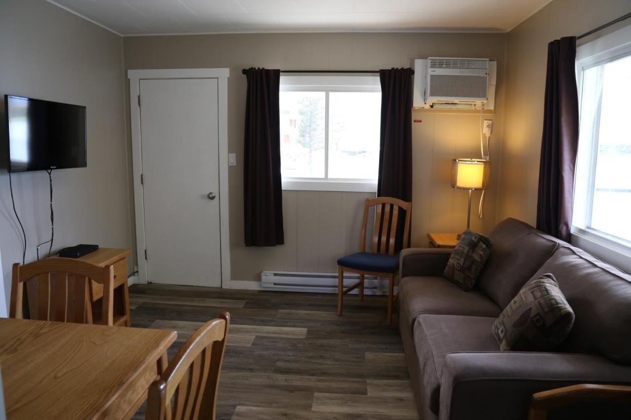 Richter Pass Beach Resort Osoyoos Dış mekan fotoğraf