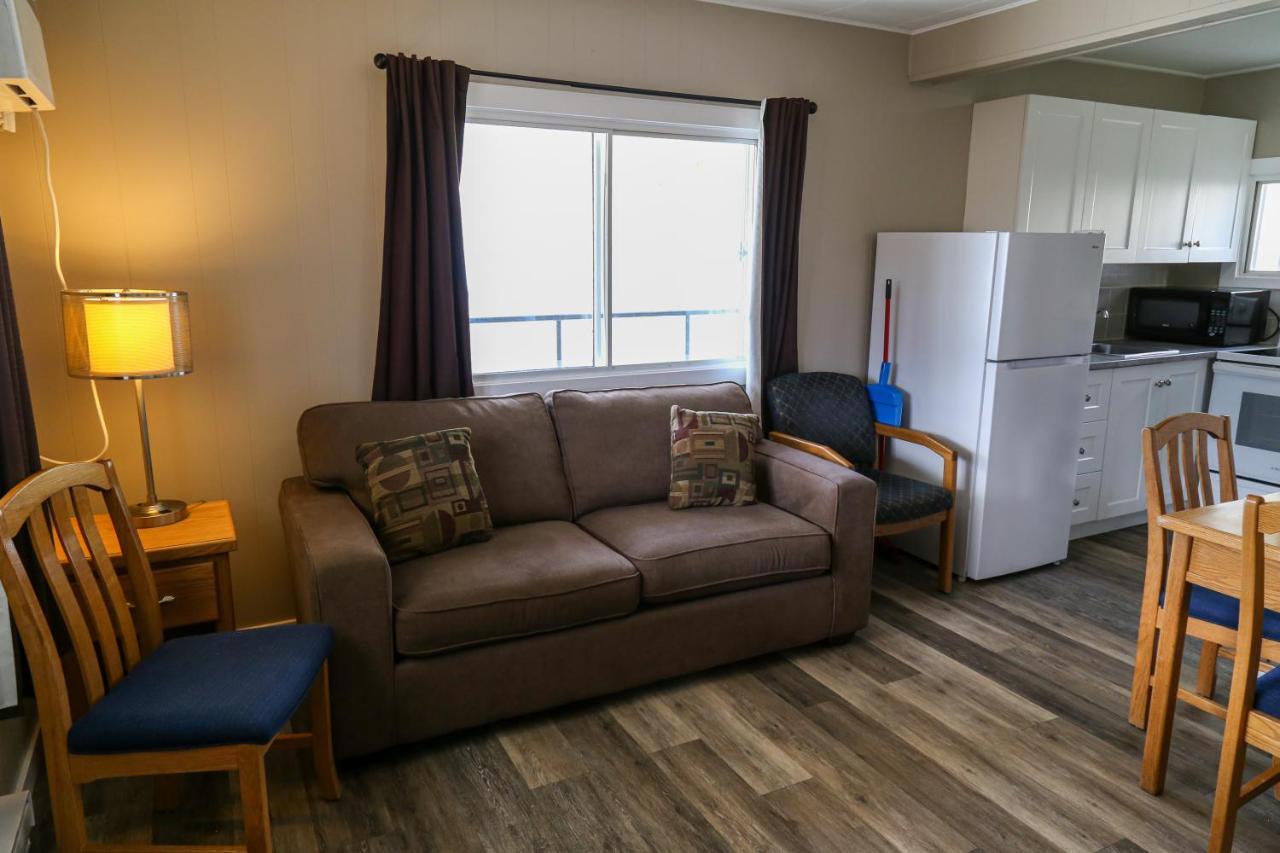Richter Pass Beach Resort Osoyoos Dış mekan fotoğraf