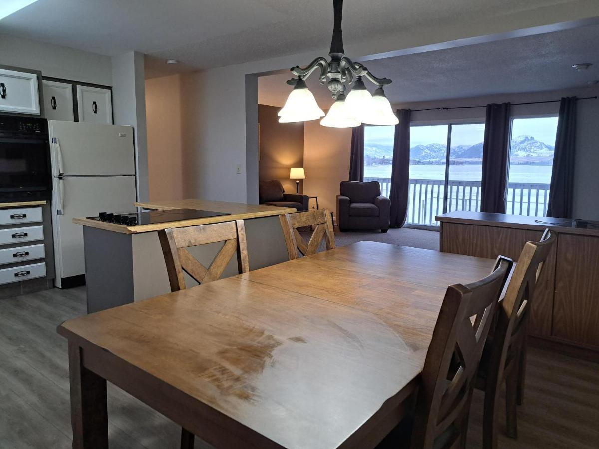 Richter Pass Beach Resort Osoyoos Dış mekan fotoğraf